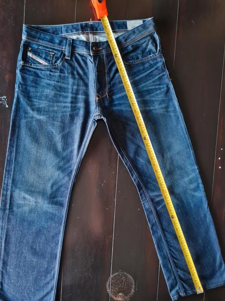 ZGAN CLASSIC DIESEL LARKEE REGULAR STRAIGHT JEANS SIZE 34/30, Kleding | Heren, Spijkerbroeken en Jeans, Zo goed als nieuw, W33 - W34 (confectie 48/50)