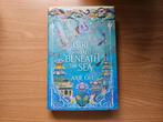 The girl who fell beneath the sea - hardcover, Ophalen of Verzenden, Zo goed als nieuw, Axie Oh