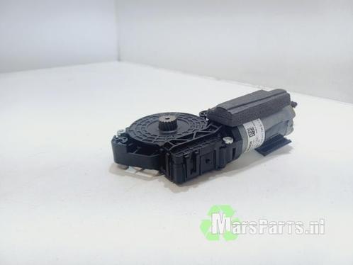 Schuifdak Motor van een Skoda Superb, Auto-onderdelen, Carrosserie en Plaatwerk, Skoda, Gebruikt, 6 maanden garantie, 12 maanden garantie