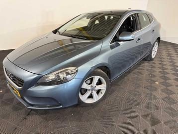 Volvo V40 1.6 T3 Momentum, 2-KBP-13 beschikbaar voor biedingen