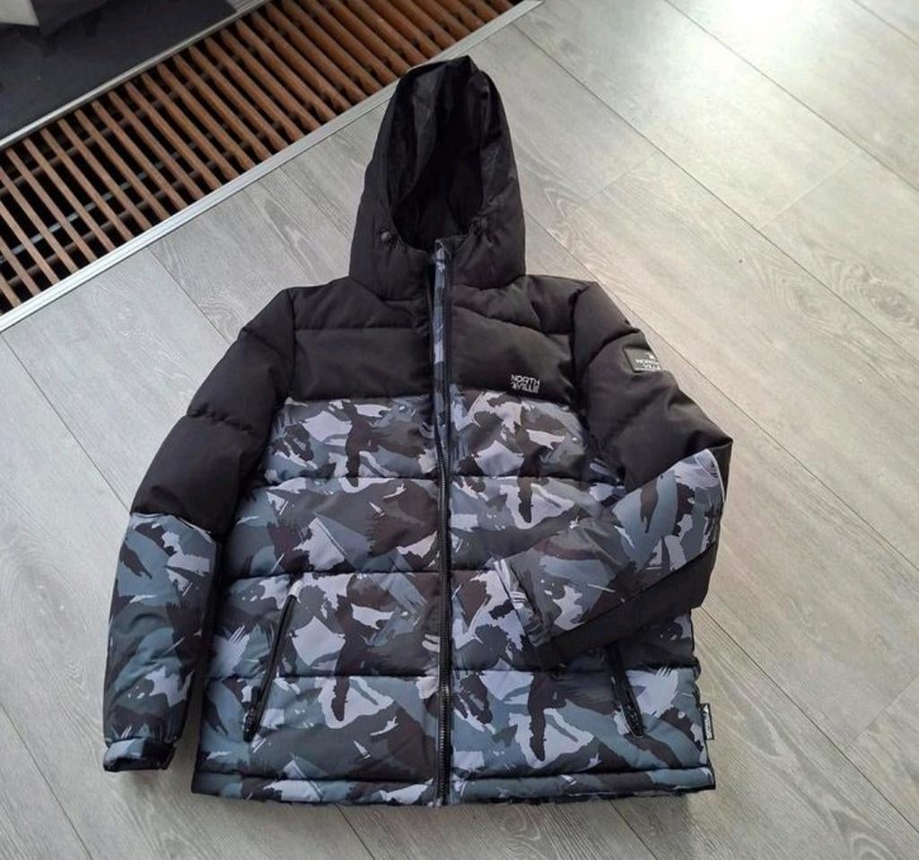 Nieuw Zwarte bomerjacket met camouflage mt 182, Ophalen of Verzenden, Zo goed als nieuw, Jongen of Meisje