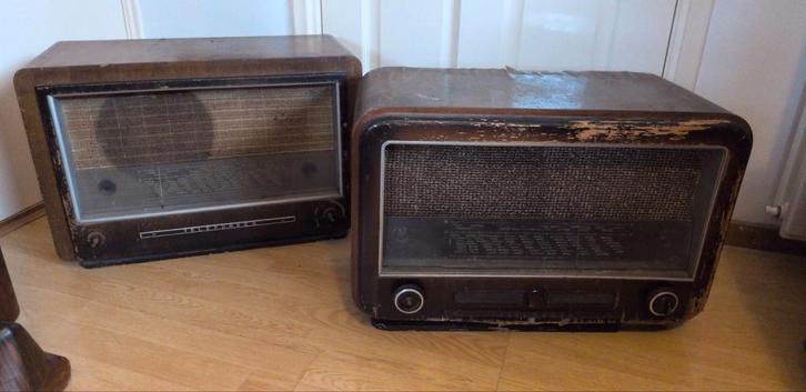 Telefunken Smaragd & aquamarin. 1943-44 zeldzaam, Antiek en Kunst, Antiek | Tv's en Audio, Ophalen