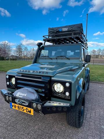 Prachtige Land Rover Defender 2010 beschikbaar voor biedingen