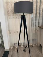 Vloerlamp, Huis en Inrichting, Lampen | Vloerlampen, Ophalen of Verzenden, Zo goed als nieuw, 150 tot 200 cm