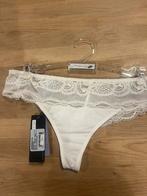 Andres Sarda string maat 42 NIEUW!! Nu €10,-, Kleding | Dames, Ondergoed en Lingerie, Ophalen of Verzenden, String