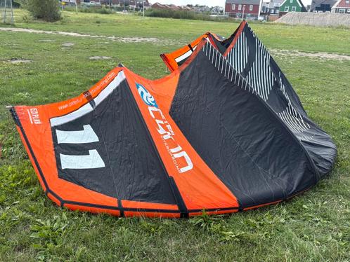 Kiteset PLKB Escape 9, 11 meter., Watersport en Boten, Kitesurfen, Gebruikt, 9 m², Ophalen