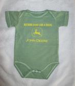 Groen rompertje Mt 74/80 John Deere logo., Nieuw, Ophalen of Verzenden, Jongetje, Nacht- of Onderkleding