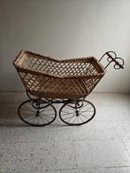 Vintage Rotan Kinderwagen, Antiek en Kunst, Ophalen of Verzenden