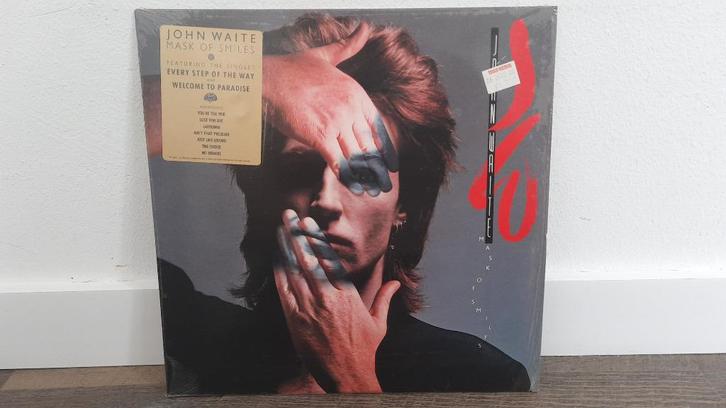 John Waite - Mask of Smiles LP / Vinyl Plaat, Pop Rock, Cd's en Dvd's, Vinyl | Rock, Gebruikt, Overige genres, 12 inch, Ophalen of Verzenden