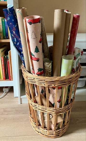 Rieten landelijk brocante stokbrood mand beschikbaar voor biedingen