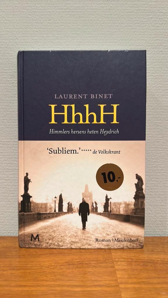 Laurent Binet - HhhH, Boeken, Literatuur, Zo goed als nieuw, Ophalen of Verzenden
