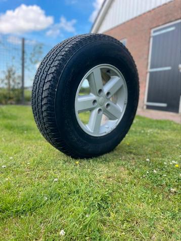 Reserve band jeep wrangler beschikbaar voor biedingen