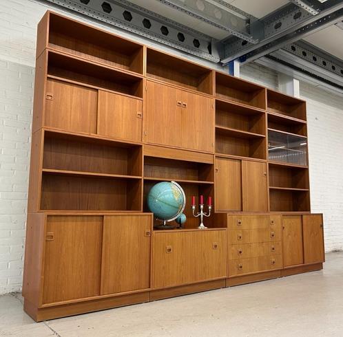 XXL modulair wandmeubel Dyrlund, Huis en Inrichting, Kasten | Wandmeubels, Gebruikt, 200 cm of meer, 25 tot 50 cm, Teakhout, Ophalen