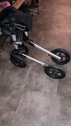 Twee rollators, 1 voor buiten aluminium en 1 kleine rode, Ophalen of Verzenden, Opvouwbaar