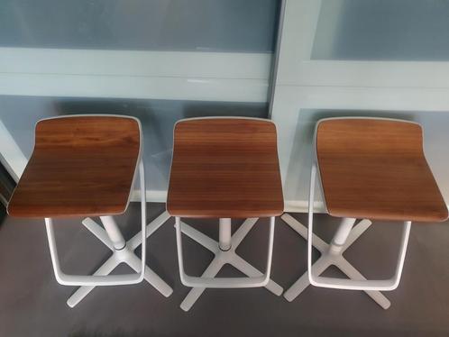 ***Interstuhl KINETIC design barkrukken (EYE CATCHERS!!)***, Huis en Inrichting, Barkrukken, Zo goed als nieuw, 60 tot 90 cm, Hout