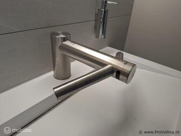 Online Veiling: Dyson Wash+Dry Airblade handdroogkraan beschikbaar voor biedingen