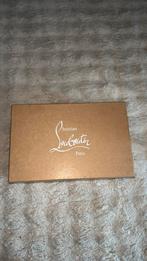 SPORTY KATE Louboutin hakken 85mm, Kleding | Dames, Schoenen, Pumps, Beige, Nieuw, Ophalen of Verzenden