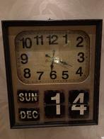 Wandklok, Huis en Inrichting, Woonaccessoires | Klokken, Ophalen, Zo goed als nieuw, Wandklok