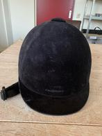 Fouganza cap maat 57cm, Dieren en Toebehoren, Paardrijkleding, Ophalen of Verzenden, Zo goed als nieuw, Cap