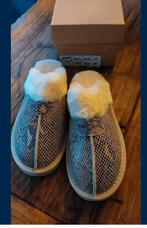 Nieuwe Dames pantoffels, Ophalen of Verzenden, Nieuw, Pantoffels of Sloffen