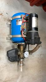 Flojet opvoerpomp, Watersport en Boten, Ophalen of Verzenden, Gebruikt, Kombuis en Sanitair