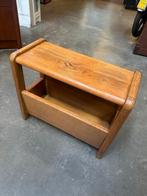 Jaren 70 Bijzettafel met Lectuurbak, Huis en Inrichting, Woonaccessoires | Krantenbakken en Lectuurbakken, Ophalen, Gebruikt