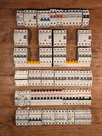Restpartij groepenkast componenten (zie omschrijving), Hobby en Vrije tijd, Ophalen of Verzenden