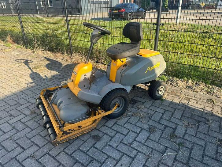 Stiga - Ready - Zitmaaier, Zakelijke goederen, Machines en Bouw | Tuin, Park en Bosbouw, Maaier