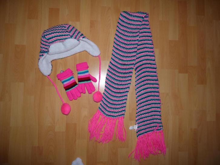 Vrolijke warme set! Muts/sjaal/handschoenen van de HEMA, Kinderen en Baby's, Kinderkleding | Mutsen, Sjaals en Handschoenen, Gebruikt