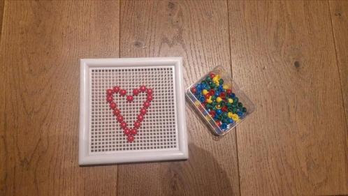 Mini mozaiek bord met pins, Kinderen en Baby's, Speelgoed | Educatief en Creatief, Gebruikt, Ophalen of Verzenden