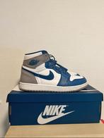 Nike Jordan 1 ‘true blue’ MT 43, Blauw, Ophalen of Verzenden, Nike Air Jordan, Sneakers of Gympen