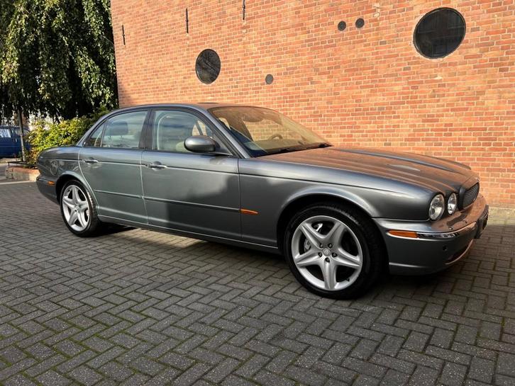 Jaguar XJR 4.2 V8 S/C Suppercharged BTW !!, ORG NL !! ,, Auto's, Jaguar, Overige modellen, ABS, Airbags, Alarm, Boordcomputer