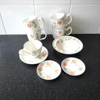 Johnson strawberry  garden, Huis en Inrichting, Keuken | Servies, Ophalen of Verzenden, Zo goed als nieuw, Overige stijlen, Kop(pen) en/of Schotel(s)