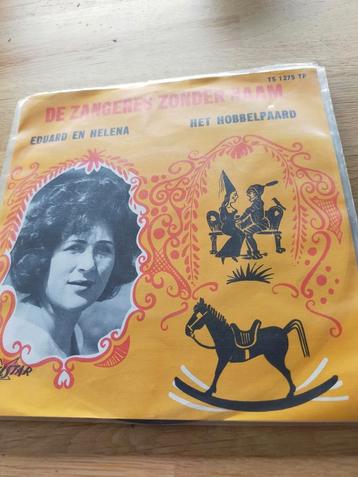 Zangeres Zonder naam , Eduard en Helena  beschikbaar voor biedingen