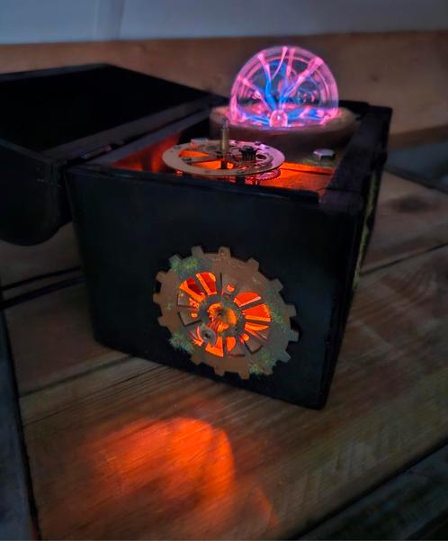 Unieke Steampunk/ plasma bol lamp., Huis en Inrichting, Lampen | Tafellampen, Nieuw, Minder dan 50 cm, Ophalen of Verzenden