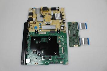 SAMSUNG UE55AU7020   84W

onderdelen. beschikbaar voor biedingen