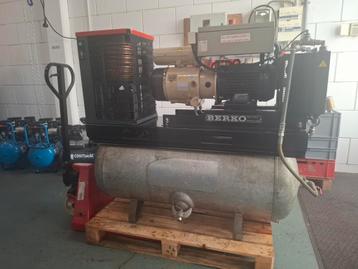 Berko / Mattei 5,5kw schottencompressor 760ltr/min beschikbaar voor biedingen