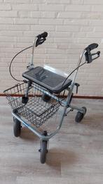 ZGAN Rollator Quatro incl. stokhouder, mandje, dienblad, Diversen, Ophalen, Opvouwbaar, Zo goed als nieuw