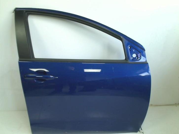 PORTIER RECHTS VOOR Toyota Yaris IV (P21 / PA1 / PH1), Auto-onderdelen, Carrosserie en Plaatwerk, Deur, Toyota, Voor, Rechts, Gebruikt