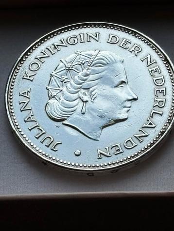 Zilveren 10tjes. 1970/1973 beschikbaar voor biedingen