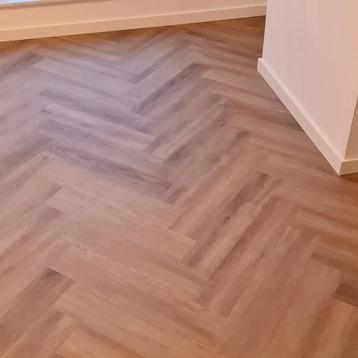 Laminaat Leggen / Legger beschikbaar voor biedingen