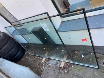 Nieuw hr++ isolatieglas 1095x995 & 1045x1843 beschikbaar voor biedingen