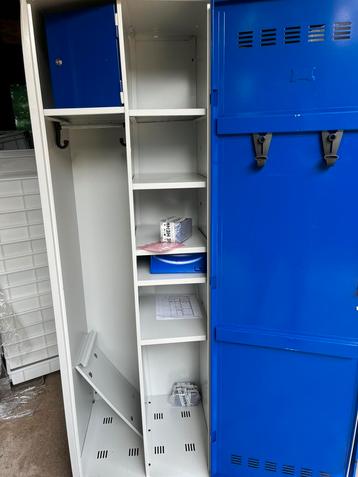 1 deurs kast +lockerkasten kleding kast grijs 5 en 10 vakken beschikbaar voor biedingen