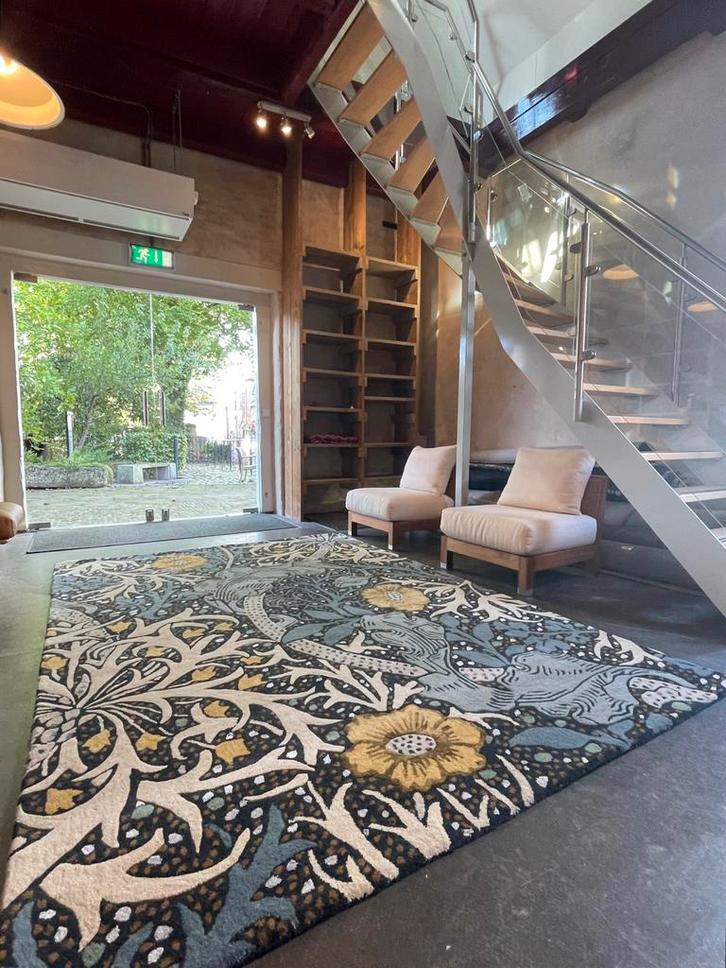 Brink en Campman tapijt Morris & Co Seaweed Teal, Huis en Inrichting, Stoffering | Tapijten en Kleden, Nieuw, 200 cm of meer, Rechthoekig