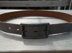 Mooie bruine leren riem met een langwerpige donkerkl. gesp, Verzenden, Echt leder, 3 tot 5 cm, Bruin