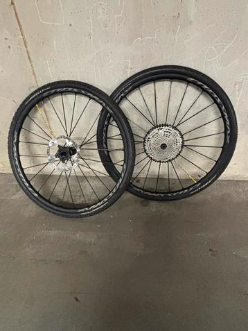 Set carbon gravel wielset Mavic Crossmax 29 inch 40mm beschikbaar voor biedingen