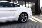 Ford Mustang Fastback 2.3 EcoBoost V6, 309pk, LED Automaat,, Auto's, Automaat, 309 pk, Achterwielaandrijving, Gebruikt