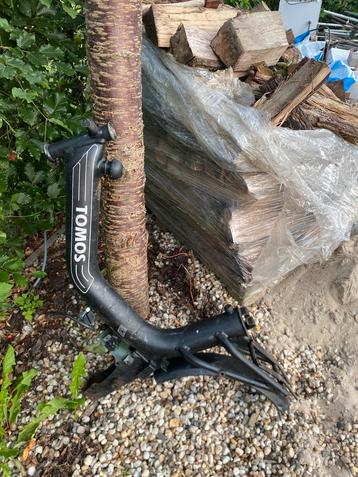 Tomos flexer frame beschikbaar voor biedingen