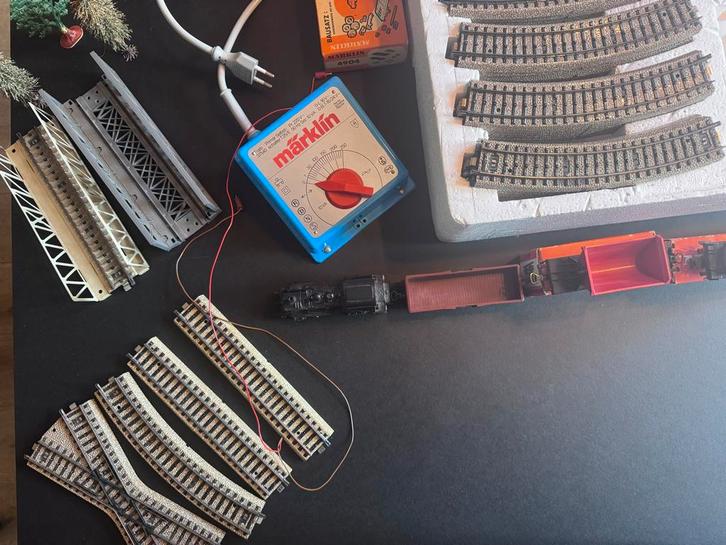 Märklin HO 2905 Startset + Extra Wagons en railsdelen, Hobby en Vrije tijd, Modeltreinen | H0, Gebruikt, Treinset, Wisselstroom