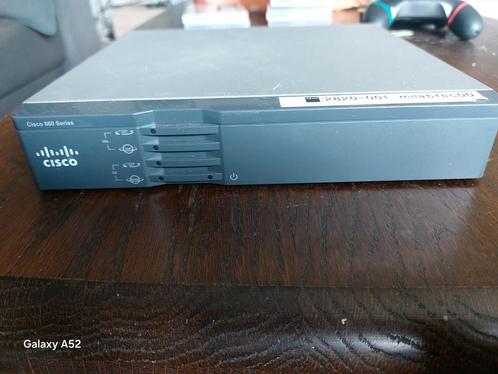 Cisco 860 Series Router - Perfect voor Thuis of Kantoor, Computers en Software, Routers en Modems, Gebruikt, Router, Ophalen of Verzenden